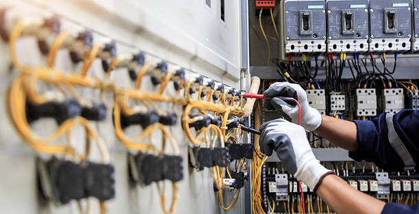 Professional Electrician technician working in Kingston, RI